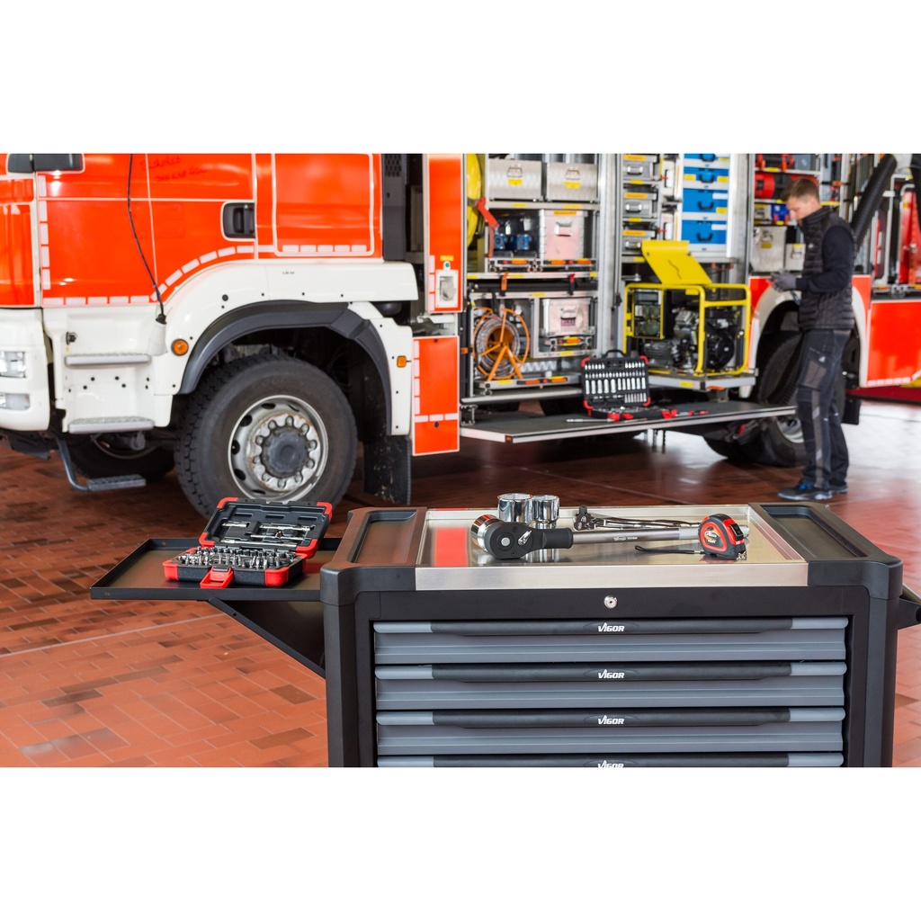 Series XL V4481-X/499, VIGOR (3)