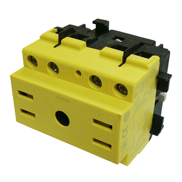 Disconnect switch with handle (FA7180-3, RAVAGLIOLI)