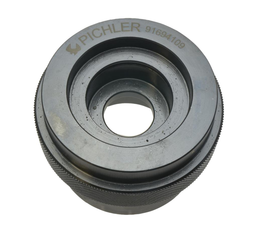 Screw-in adapter with bearing seat (91694109, PICHLER)