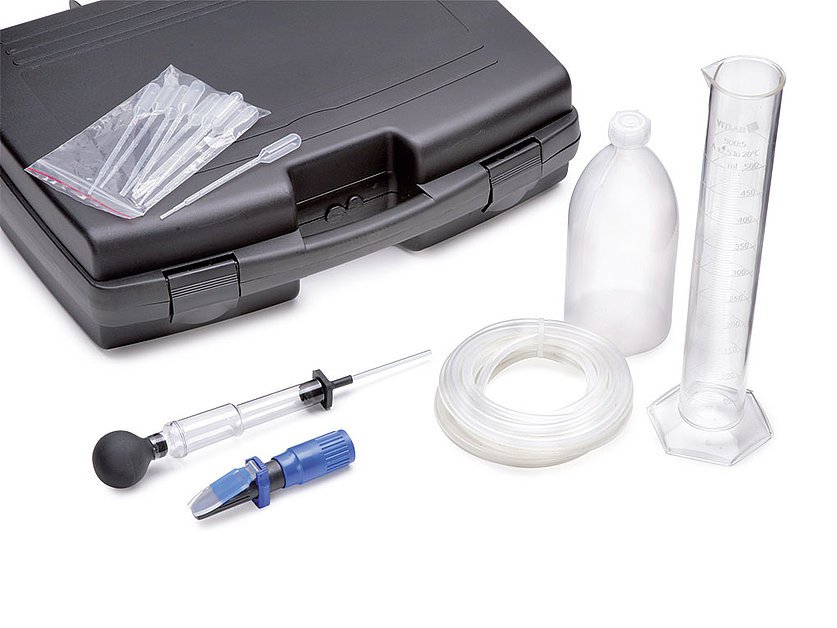Sampling and concentration test kit for AdBlue® operating additive (061202_1, LEITENBERGER)