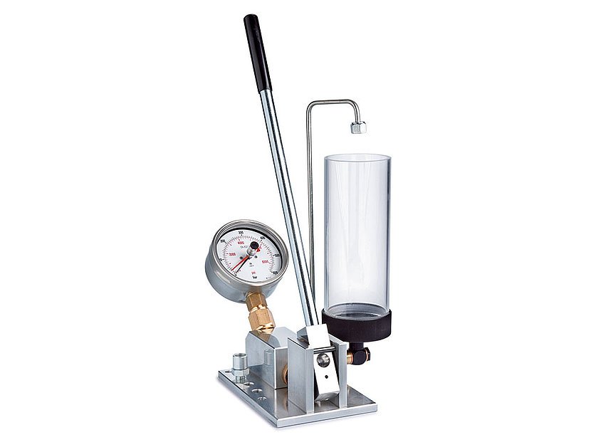 Tester for petrol and diesel fuel injectors (041255_4, LEITENBERGER)