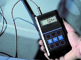 Elektroninis jėgos matuoklis stiklo valytuvams tikrinti (071502, LEITENBERGER)