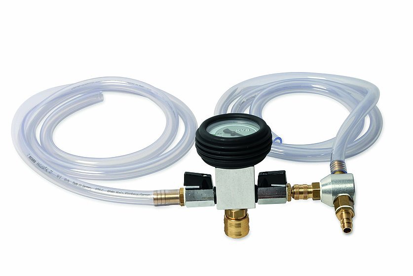 Vacuum cooling system filler with quick coupling (011401_1, LEITENBERGER)
