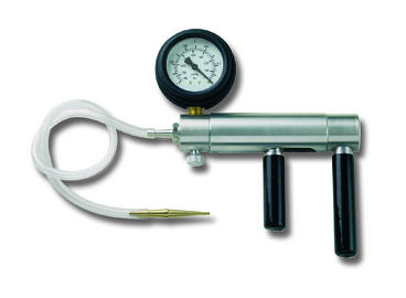 Leak test device for leak testing of battery housings with small volume (HV 90) (042716_1, LEITENBERGER)