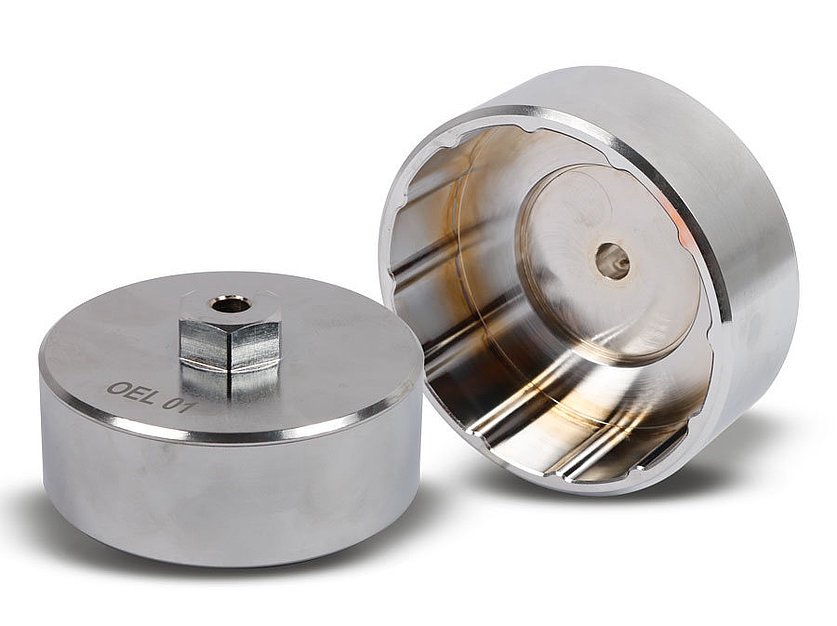 Oil filter wrench milled metal version (Ø 76.2 mm; 12 grooves/nubs) (400141_2, LEITENBERGER)