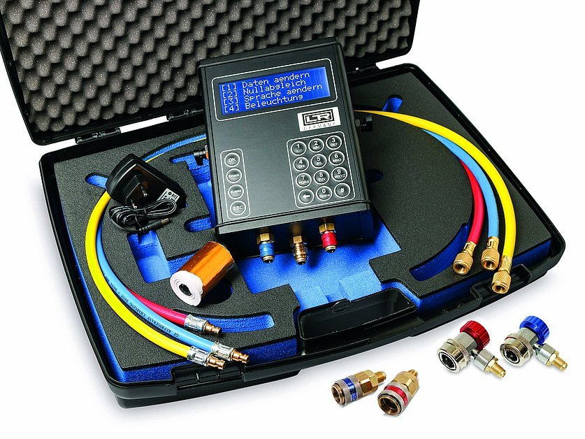 Diagnostic device for leakages on air conditioning and refrig. systems (060056_1, LEITENBERGER)
