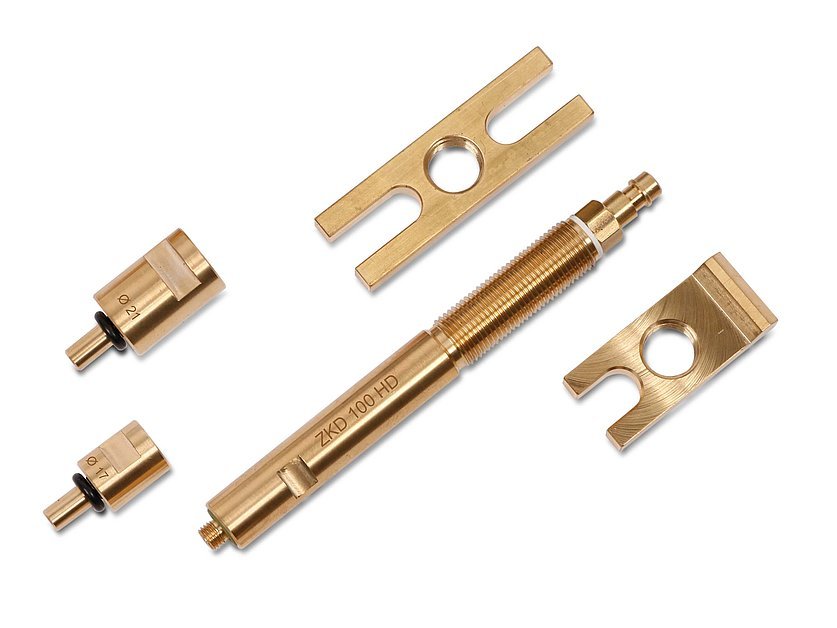 Test adapter set for compression and engine pressure loss devices without box (042836_3, LEITENBERGER)