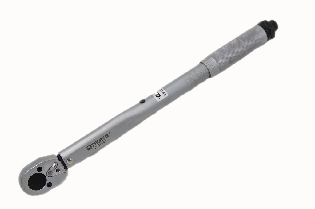 Dinamometriskā atslēga 3/8" 19-24 Nm (TW381911, THORVIK)