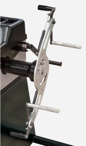 Universal flange for motorcycle wheels (shaft not included), RAVAGLIOLI (GAR354)