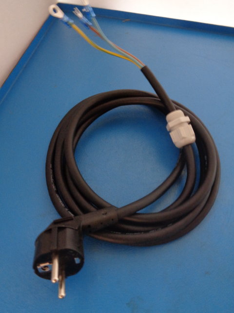Power cord for ASC air conditioning service units (4445800017, WAECO)