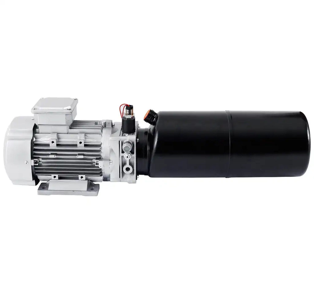 ᴿᴰ Motors ar sūkni L260 pacēlājiem (26-04-13, REDATS)