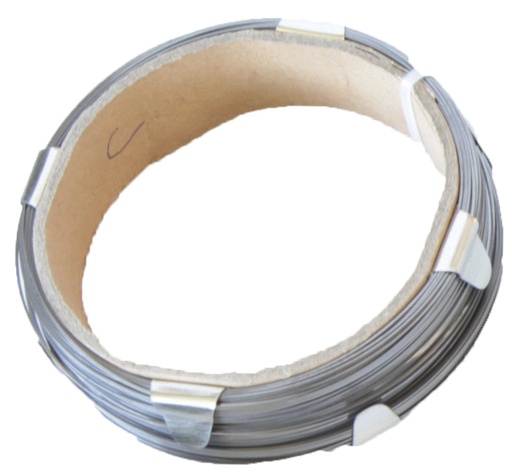 [051881] Priekinio stiklo pjovimo viela (fortepijoninė) 50 m, kvadratinė (051881, GYS)